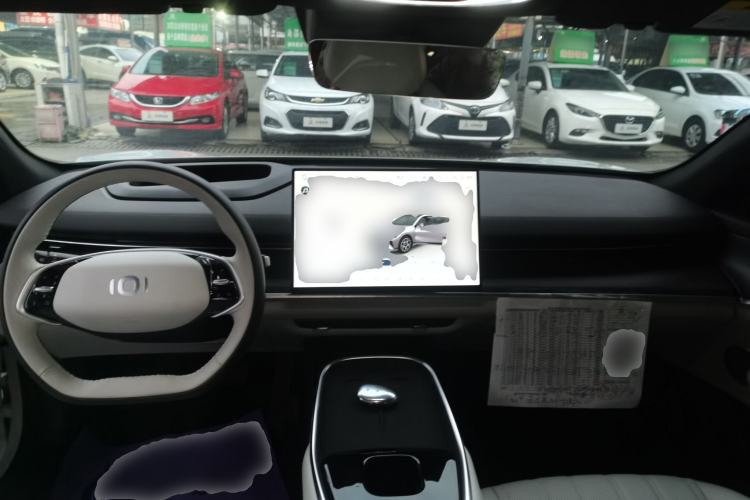 Used CHANGAN NEVO A07 2026 Model Ultra-Long Blue Whale Range-Extending 310 Flagship Edition Center Console