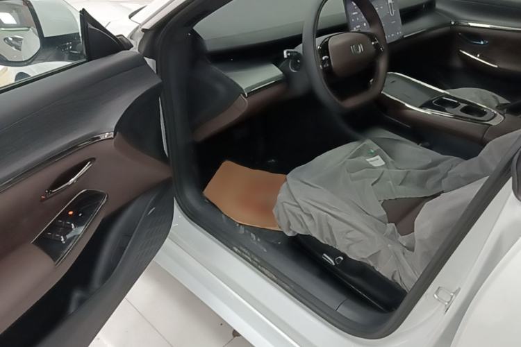 Used CHANGAN NEVO A07 2026 Model Ultra-Long Blue Whale Pure Electric 730 Luxury Edition Driver Seat