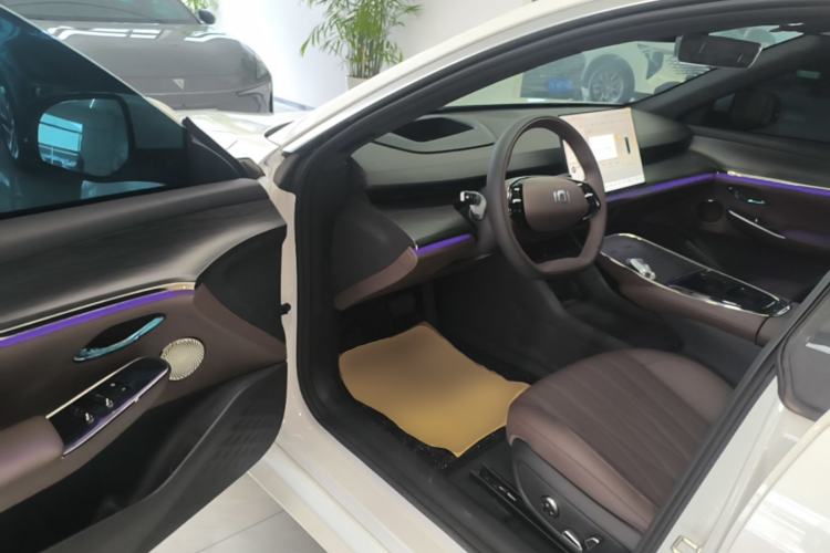 Used CHANGAN NEVO A07 2026 Model Ultra-Long Blue Whale Pure Electric 730 Flagship Edition Driver Seat
