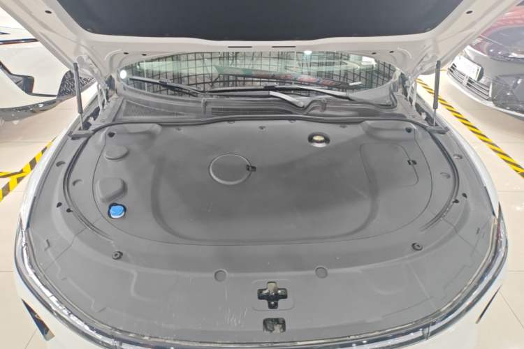 Used CHANGAN NEVO A07 2026 Model Ultra-Long Blue Whale Pure Electric 730 Flagship Edition Engine Bay