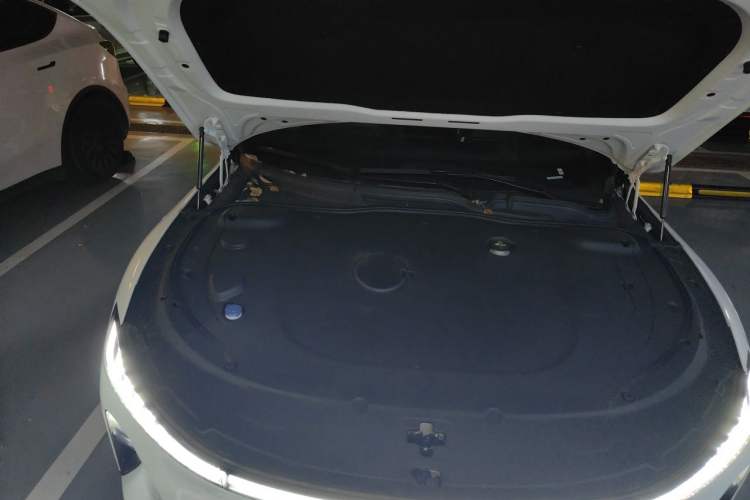 Used CHANGAN NEVO A07 2026 Model 550 Enjoyment Edition Engine Bay Right