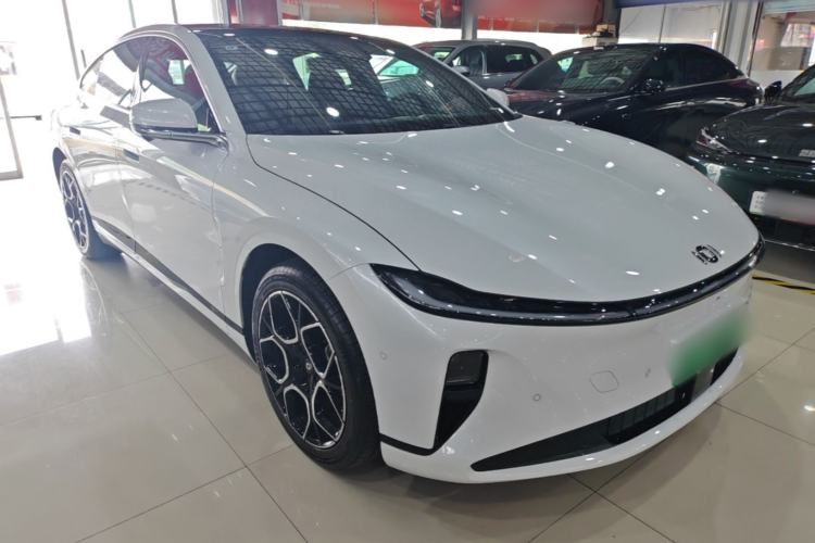 Used CHANGAN NEVO A07 2026 Model Ultra-Long Blue Whale Pure Electric 730 Flagship Edition Front Right 45 Deg
