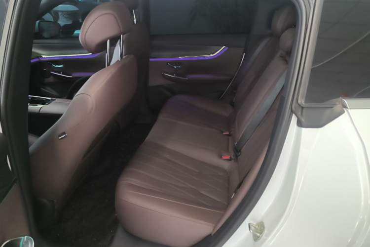 Used CHANGAN NEVO A07 2026 Model Ultra-Long Blue Whale Pure Electric 730 Flagship Edition Left Rear Seat