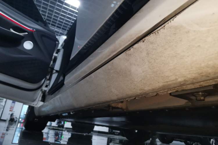 Used CHANGAN NEVO A07 2026 Model Ultra-Long Blue Whale Pure Electric 730 Flagship Edition Left Side Sill