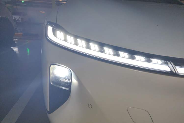 Used CHANGAN NEVO A07 2026 Model 550 Enjoyment Edition Right Front Headlight