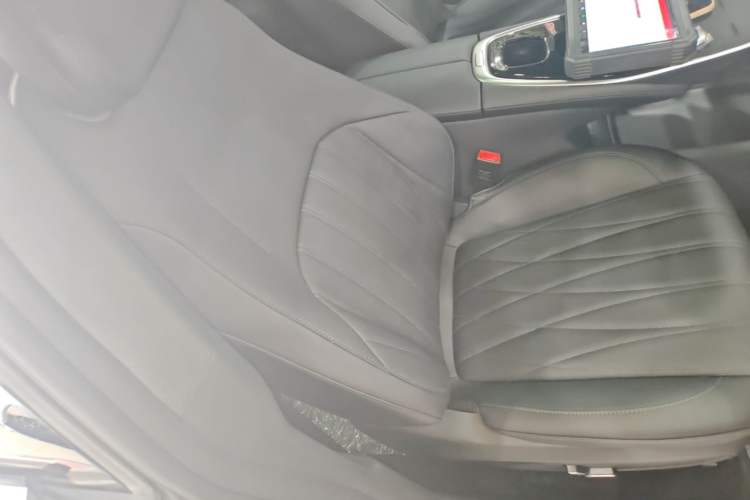 Used CHANGAN NEVO A07 2026 Model Ultra-Long Blue Whale Pure Electric 730 Flagship Edition Right Front Seat