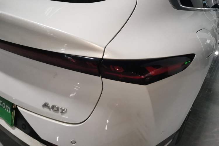 Used CHANGAN NEVO A07 2026 Model Ultra-Long Blue Whale Pure Electric 730 Flagship Edition Right Rear Taillight