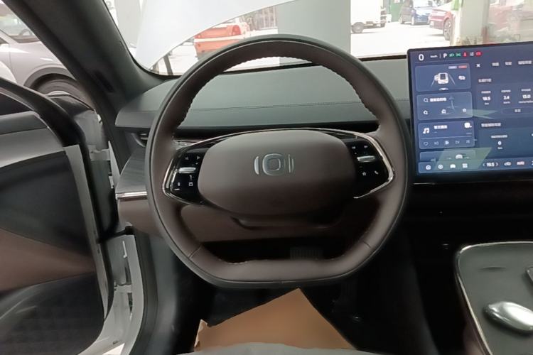 Used CHANGAN NEVO A07 2026 Model Ultra-Long Blue Whale Pure Electric 730 Luxury Edition Steering Wheel