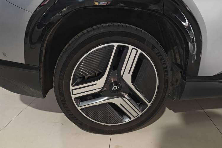 Used CHANGAN NEVO E07 2025 All-Electric 4x4 90kWh Ultra High-Performance Edition Exterior 8