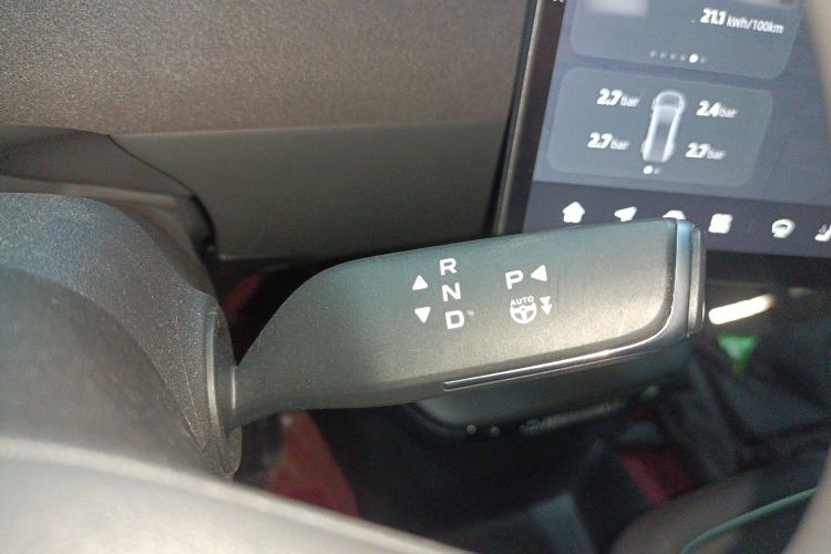 Used CHANGAN NEVO E07 2025 All-Electric 4x4 90kWh Ultra High-Performance Edition Gear Lever