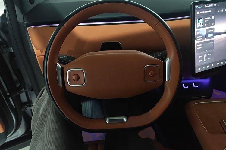 Used CHANGAN NEVO E07 2025 All-Electric 4x4 90kWh Ultra High-Performance Edition Steering Wheel