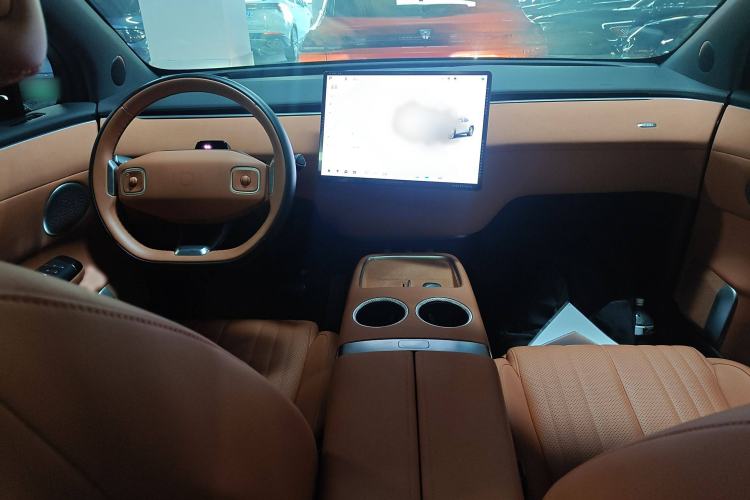 Used CHANGAN NEVO E07 2025 All-Electric 4x4 90kWh Ultra High-Performance Edition Interior 2