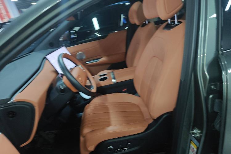 Used CHANGAN NEVO E07 2025 All-Electric 4x4 90kWh Ultra High-Performance Edition Left Front Seat