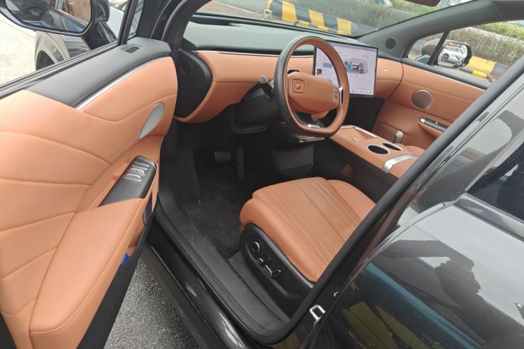 Used CHANGAN NEVO E07 2025 All-Electric 4x4 with 90 kWh Max Intelligent Driving Version Driver Seat