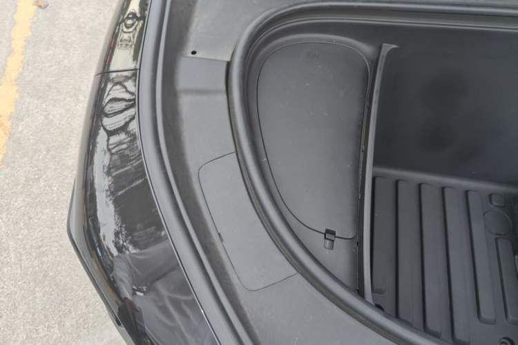 Used CHANGAN NEVO E07 2025 All-Electric 4x4 with 90 kWh Max Intelligent Driving Version Engine Bay Right