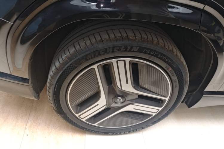 Used CHANGAN NEVO E07 2025 Extended-Range All-Wheel Drive 39 kWh Ultra-High-Performance Version Exterior 5