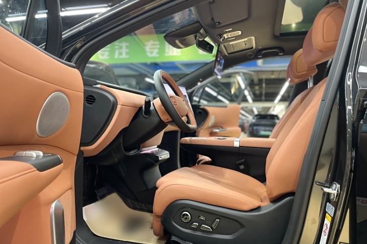 Used CHANGAN NEVO E07 2025 All-Electric 4x4 90kWh Ultra High-Performance Edition Interior 4