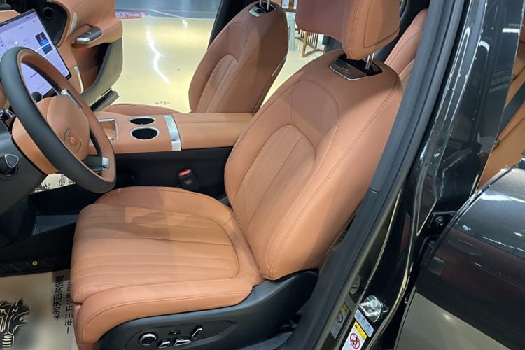 Used CHANGAN NEVO E07 2025 All-Electric 4x4 90kWh Ultra High-Performance Edition Left Front Seat