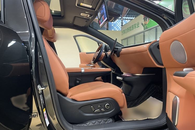 Used CHANGAN NEVO E07 2025 All-Electric 4x4 90kWh Ultra High-Performance Edition Right Front Seat