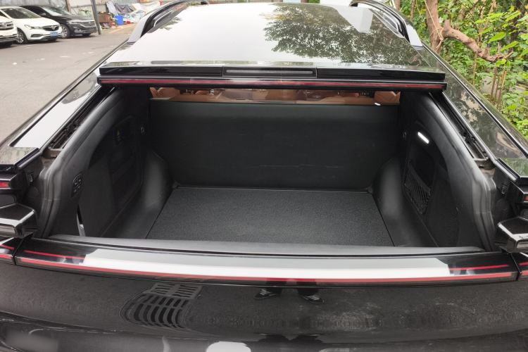 Used CHANGAN NEVO E07 2025 All-Electric 4x4 with 90 kWh Max Intelligent Driving Version Trunk