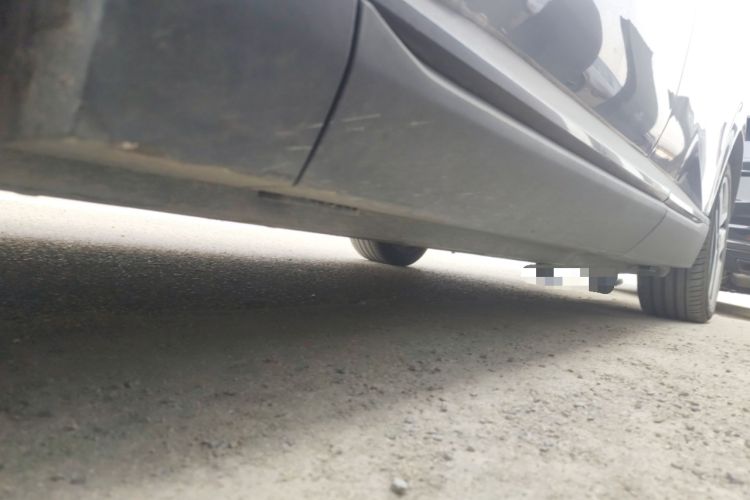 Used CHANGAN NEVO E07 2026 Model Pure Electric Four-Wheel Drive 90kWh Dacheng Edition Chassis Front Left