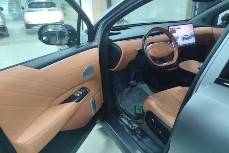 Used CHANGAN NEVO E07 2025 All-Electric 4x4 with 90 kWh Max Intelligent Driving Version Driver Seat