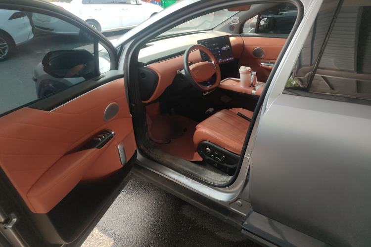 Used CHANGAN NEVO E07 2025 All-Electric 4x4 90kWh Ultra High-Performance Edition Driver Seat