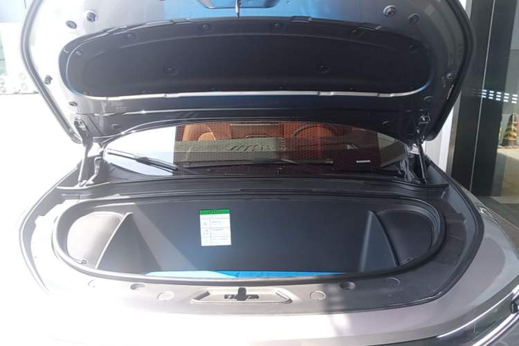 Used CHANGAN NEVO E07 2025 All-Electric 4x4 90kWh Ultra High-Performance Edition Engine Bay