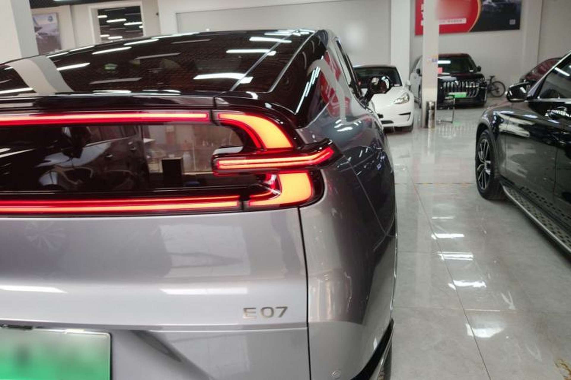 Used CHANGAN NEVO E07 2025 Extended-Range Two-Wheel Drive 39 kWh Max Intelligent Driving Version Exterior 3