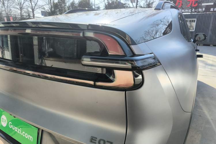 Used CHANGAN NEVO E07 2025 All-Electric 4x4 90kWh Ultra High-Performance Edition Exterior 3
