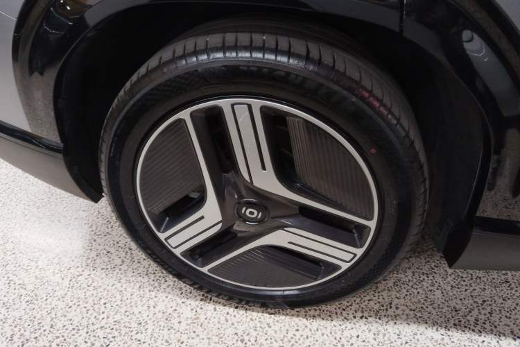 Used CHANGAN NEVO E07 2026 Model Pure Electric Four-Wheel Drive 90kWh Dacheng Edition Exterior 5