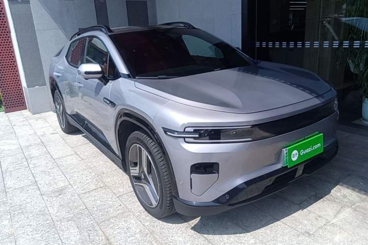 Used CHANGAN NEVO E07 2025 All-Electric 4x4 90kWh Ultra High-Performance Edition Front Right 45 Deg