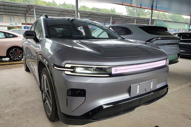 Used CHANGAN NEVO E07 2026 Model Pure Electric Four-Wheel Drive 90kWh Dacheng Edition Front Right 45 Deg