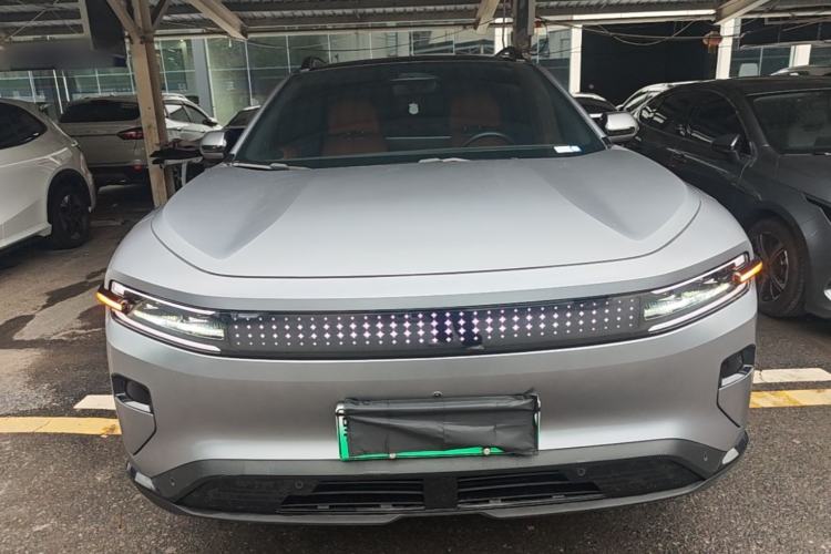 Used CHANGAN NEVO E07 2026 Model Pure Electric Four-Wheel Drive 90kWh Dacheng Edition Front