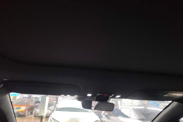 Used CHANGAN NEVO E07 2026 Model Pure Electric Four-Wheel Drive 90kWh Dacheng Edition Headliner