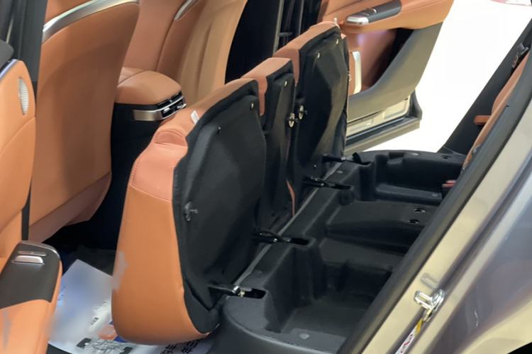 Used CHANGAN NEVO E07 2025 All-Electric 4x4 90kWh Ultra High-Performance Edition Interior 11