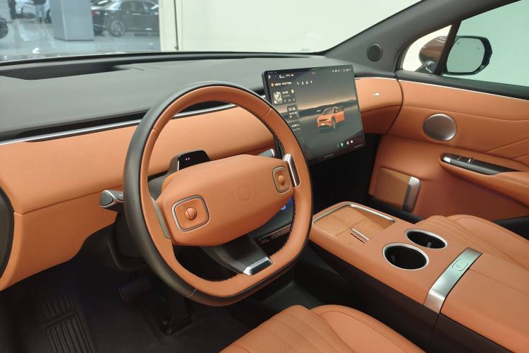 Used CHANGAN NEVO E07 2025 All-Electric 4x4 90kWh Ultra High-Performance Edition Interior 2
