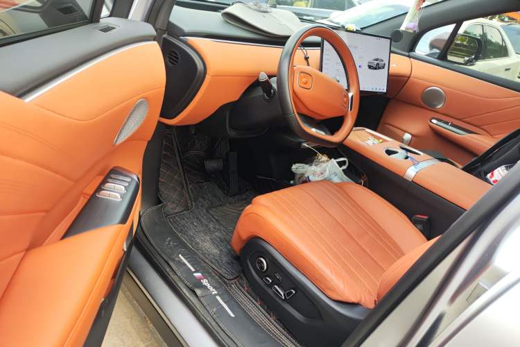 Used CHANGAN NEVO E07 2025 All-Electric 4x4 90kWh Ultra High-Performance Edition Interior 3