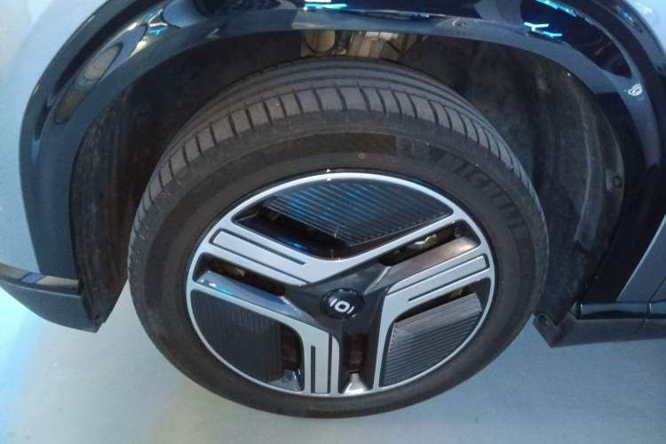 Used CHANGAN NEVO E07 2025 All-Electric 4x4 with 90 kWh Max Intelligent Driving Version
