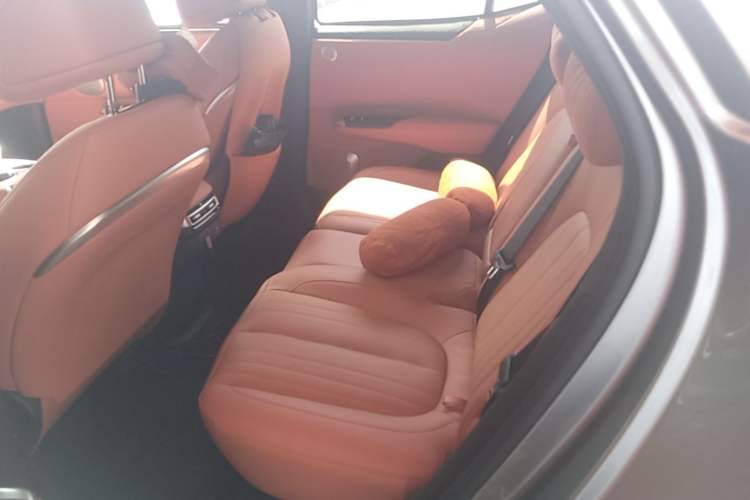 Used CHANGAN NEVO E07 2025 All-Electric 4x4 90kWh Ultra High-Performance Edition Left Rear Seat