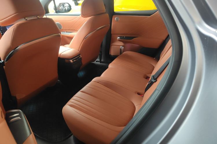 Used CHANGAN NEVO E07 2025 All-Electric 4x4 with 90 kWh Max Intelligent Driving Version Left Rear Seat