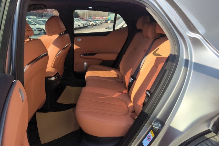 Used CHANGAN NEVO E07 2025 All-Electric 4x4 90kWh Ultra High-Performance Edition Left Rear Seat
