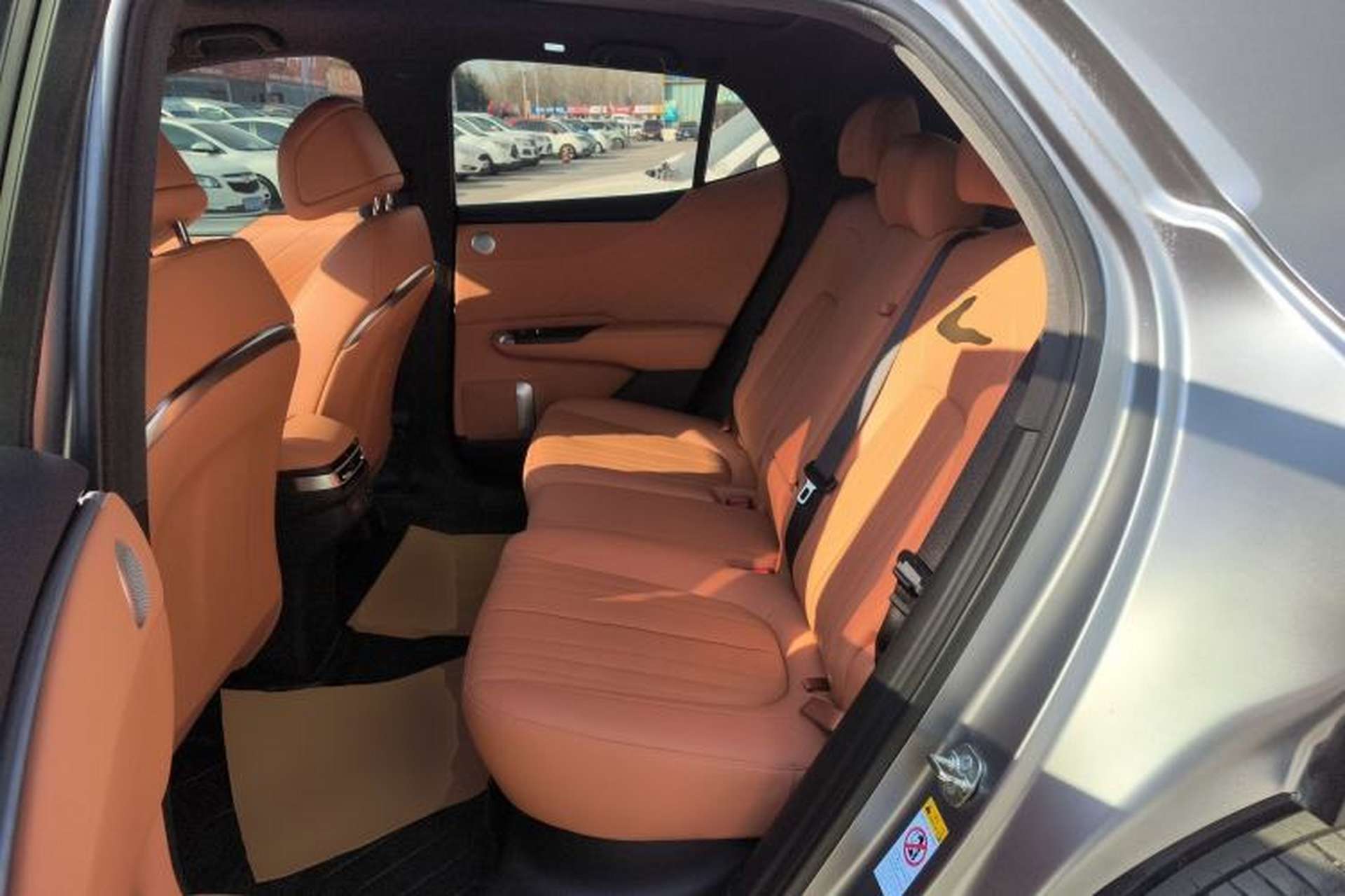 Used CHANGAN NEVO E07 2025 All-Electric 4x4 90kWh Ultra High-Performance Edition Left Rear Seat