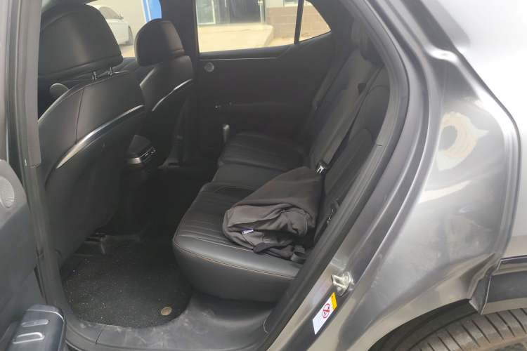 Used CHANGAN NEVO E07 2026 Model Pure Electric Four-Wheel Drive 90kWh Dacheng Edition Left Rear Seat
