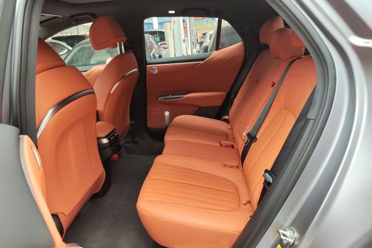 Used CHANGAN NEVO E07 2025 All-Electric 4x4 with 90 kWh Max Intelligent Driving Version Left Rear Seat