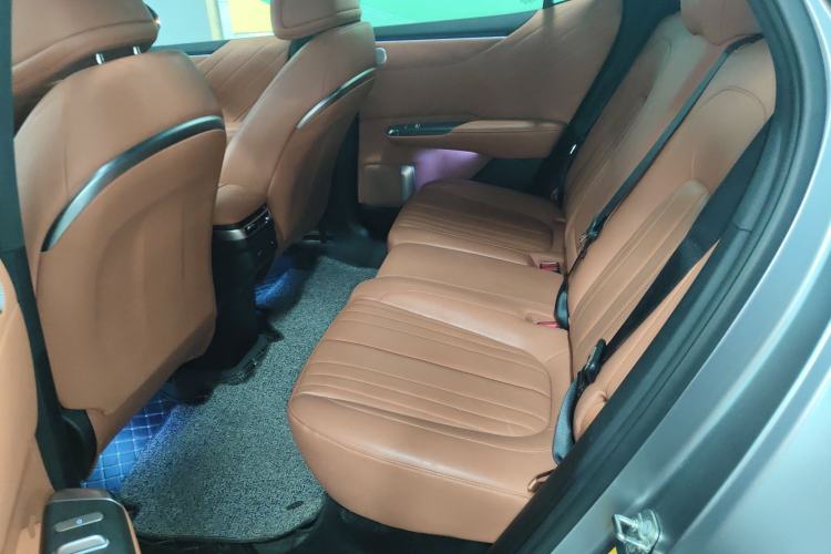 Used CHANGAN NEVO E07 2025 All-Electric 4x4 with 90 kWh Max Intelligent Driving Version Left Rear Seat