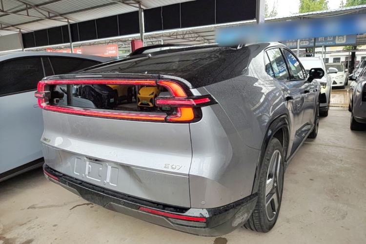 Used CHANGAN NEVO E07 2026 Model Pure Electric Four-Wheel Drive 90kWh Dacheng Edition Rear Right 45 Deg