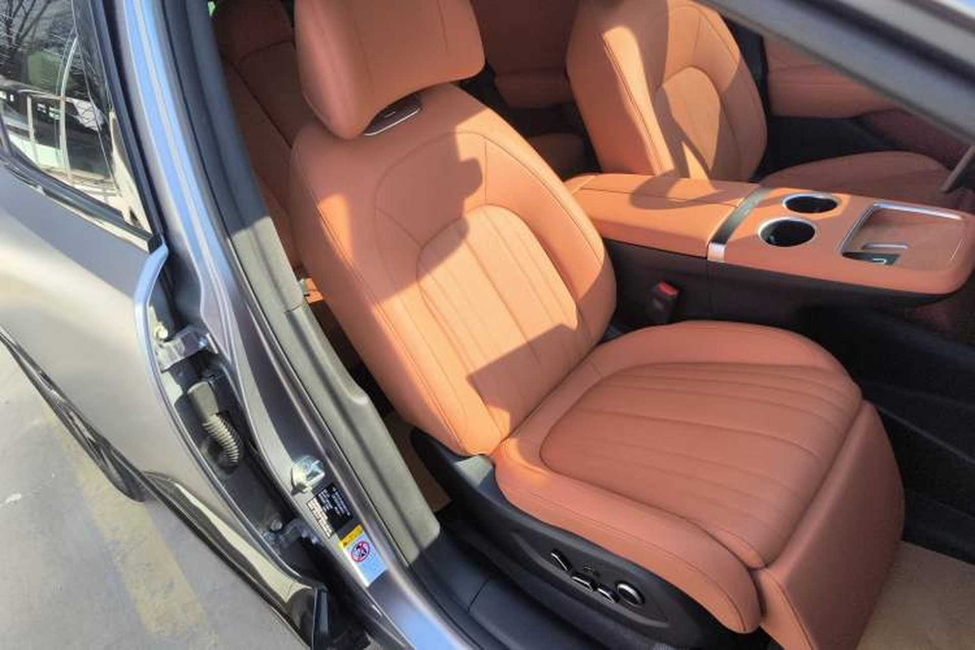 Used CHANGAN NEVO E07 2025 All-Electric 4x4 90kWh Ultra High-Performance Edition Right Front Seat