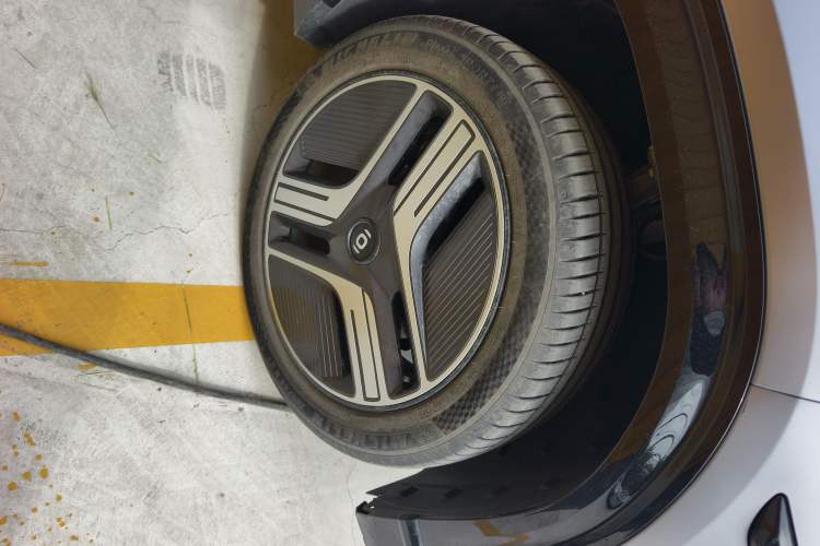 Used CHANGAN NEVO E07 2025 All-Electric 4x4 90kWh Ultra High-Performance Edition Right Front Wheel Hub