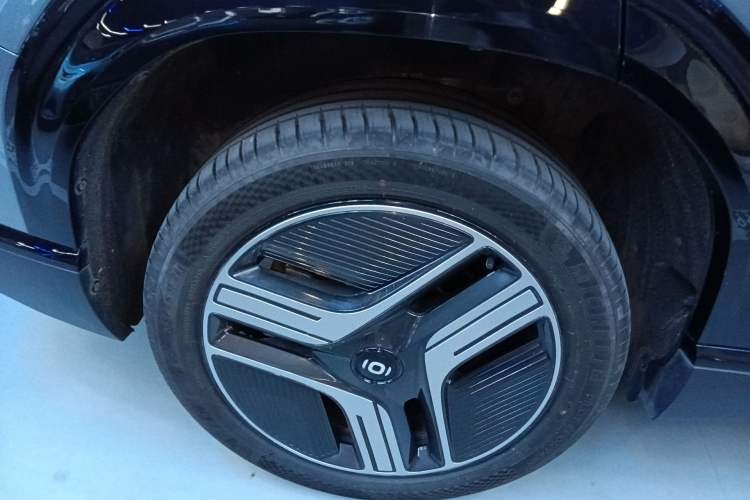 Used CHANGAN NEVO E07 2025 All-Electric 4x4 with 90 kWh Max Intelligent Driving Version
